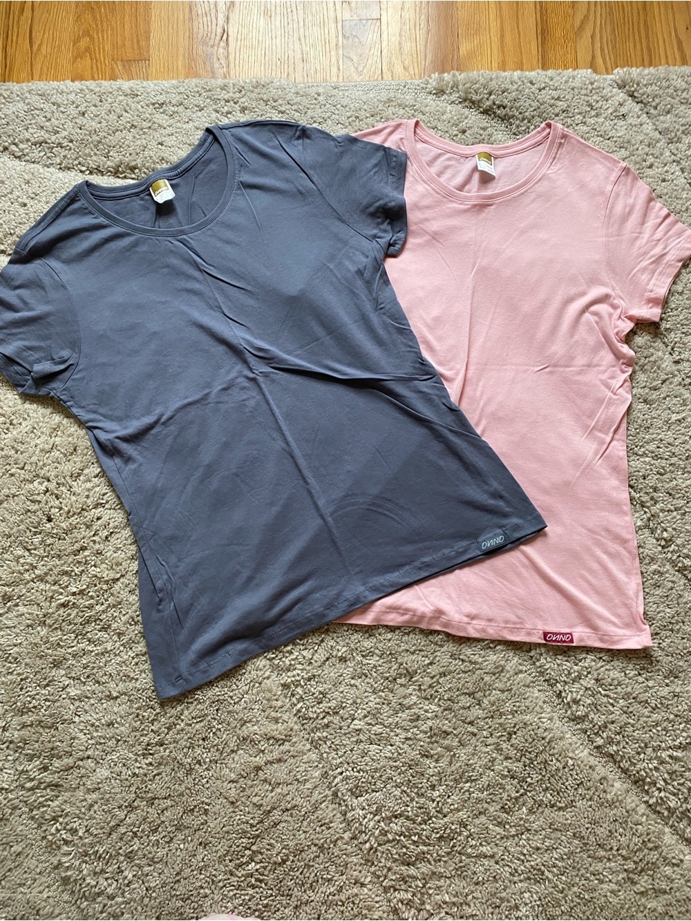 ONNI Short-Sleeve Tees - Pink & Gray
